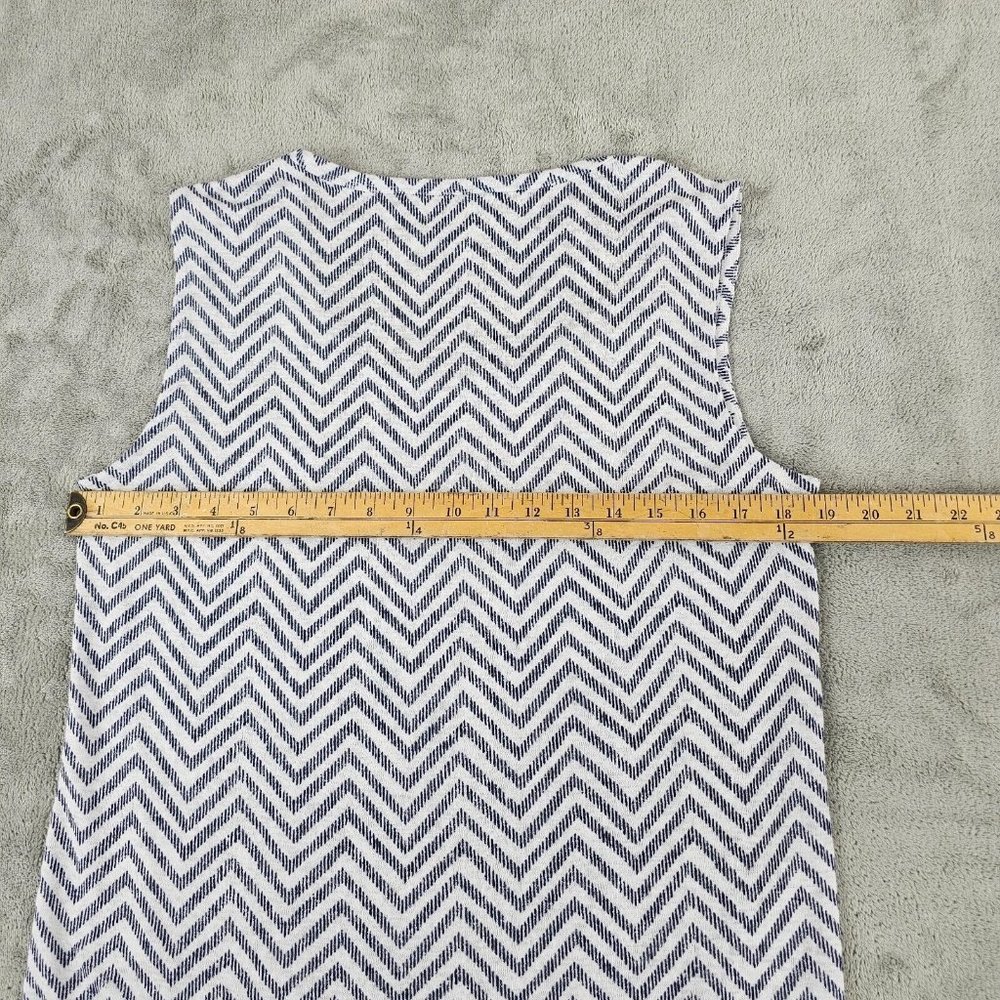 Athleta shirt womens small scoop neck sleeveless blouse chevron allover print - Picture 10 of 12